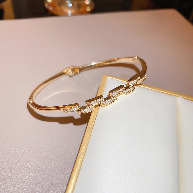 European and American retro zircon grid bracelet light luxury high-end niche bracelet fashion exquisite temperament versatile jewelry women