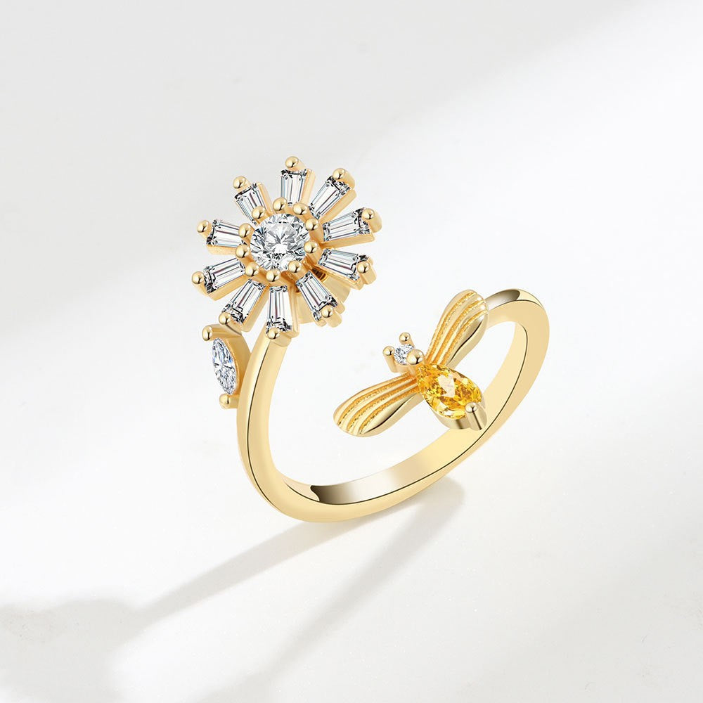 Full diamond rotating flower ring, four-leaf clover copper plated real gold ring, lucky grass guardian index finger ring opening adjustable