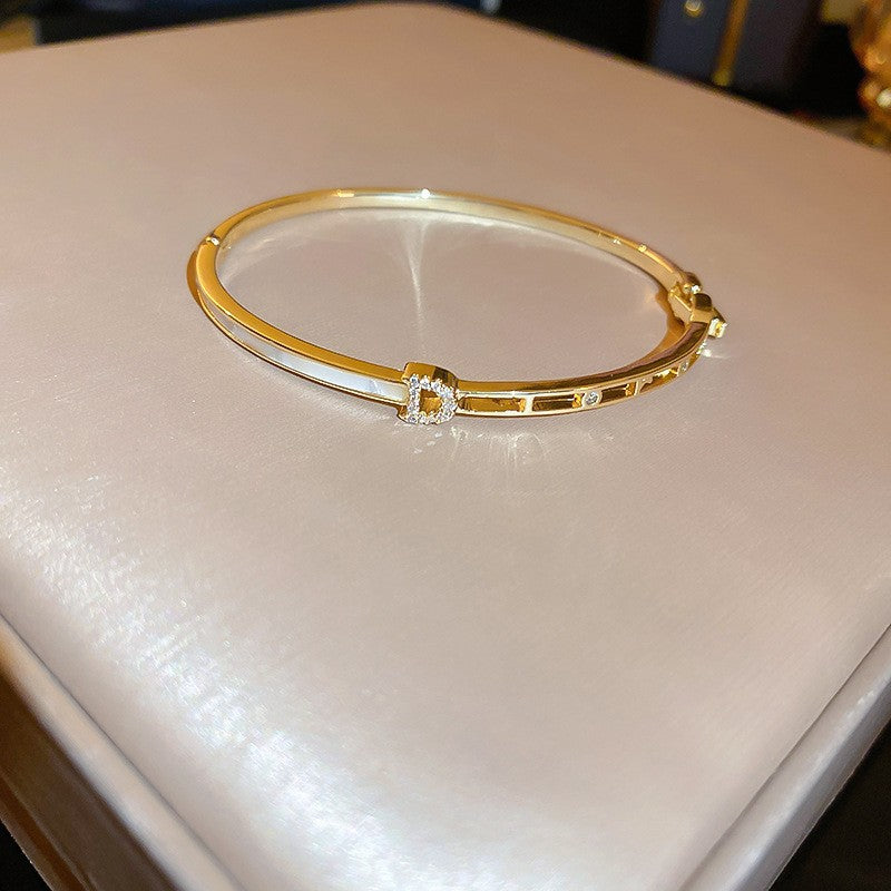 European and American retro zircon grid bracelet light luxury high-end niche bracelet fashion exquisite temperament versatile jewelry women