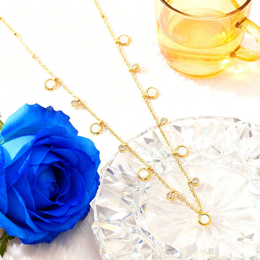 (whole body titanium steel) fashionable simple retro geometric round black and white shell zircon decorative accessories do not fade necklace