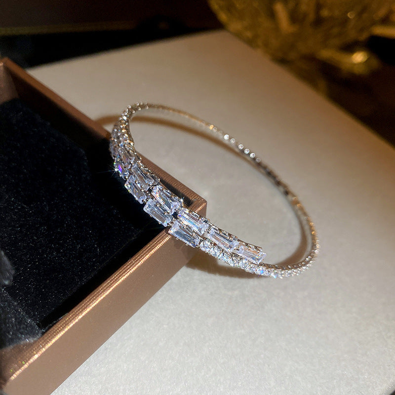 European and American retro zircon grid bracelet light luxury high-end niche bracelet fashion exquisite temperament versatile jewelry women